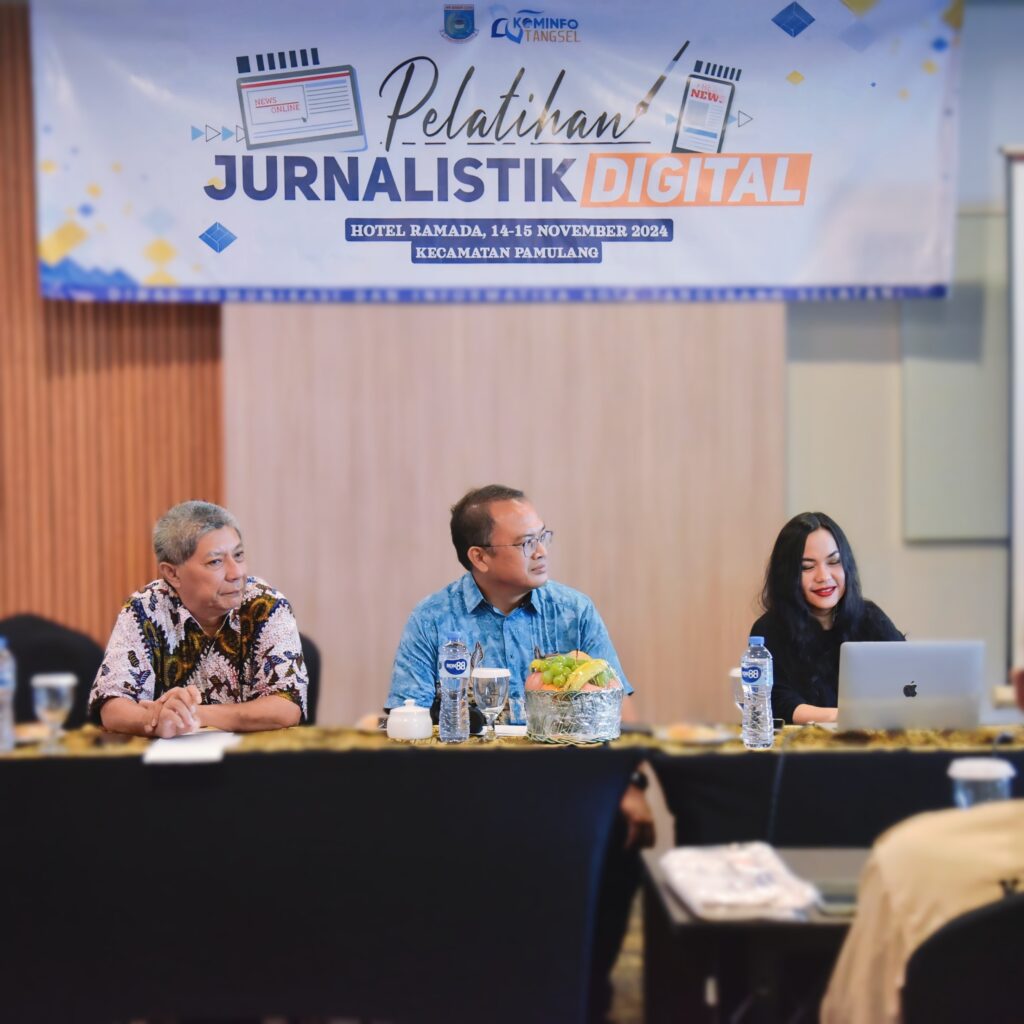KOMUNITAS SAMBAL - Solidaritas Anak Muda Berbasis Ahlak dan Loyalitas Pelatihan Jurnalistik Digital